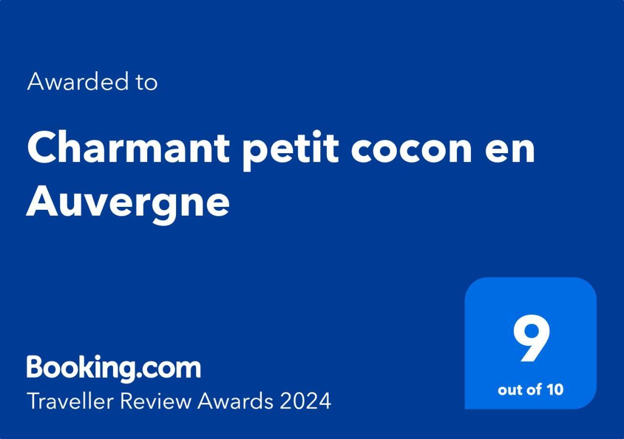 Charmant Petit Cocon En Auvergne Combronde Dış mekan fotoğraf